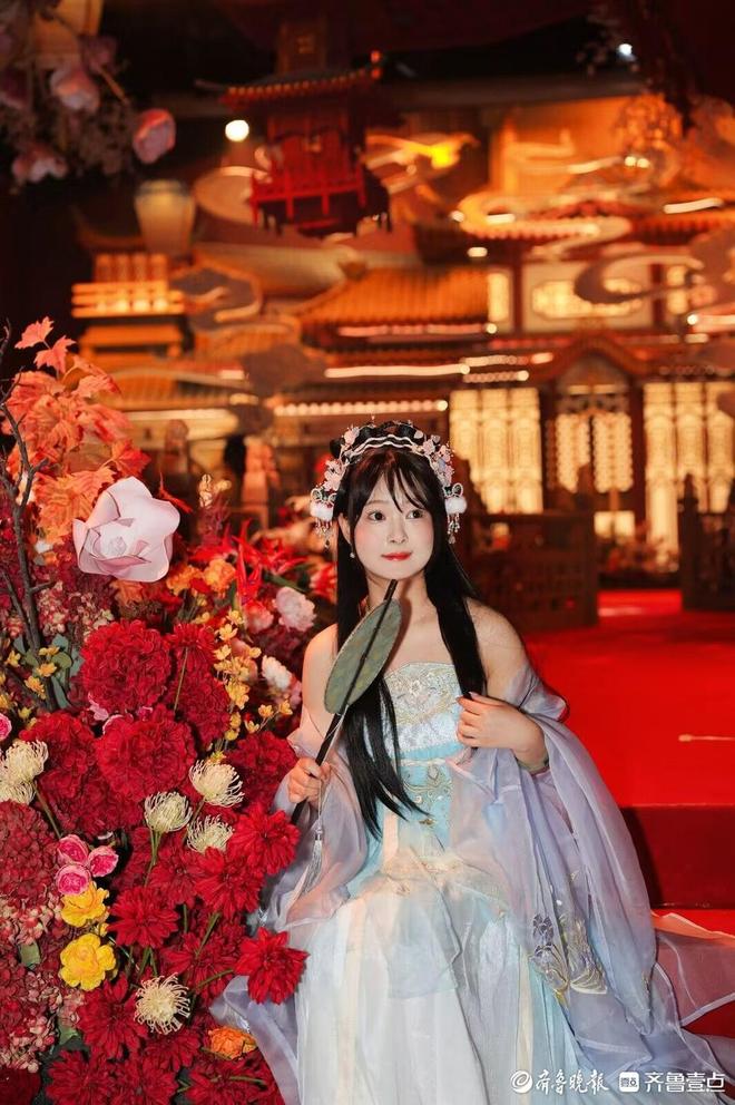 甜蜜经济青岛邮轮母港打造网红打卡地J9国际集团婚姻登记+邮轮文旅解锁(图5)