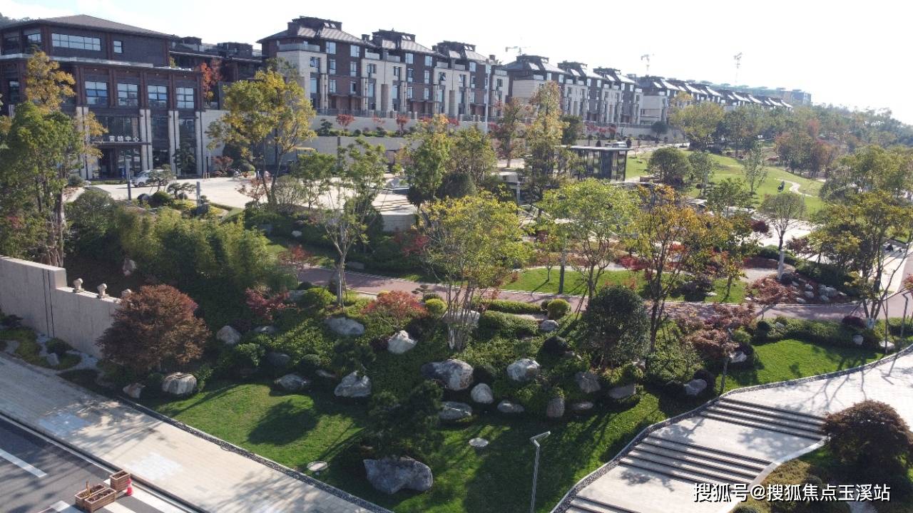 查询_楼盘详情介绍_热销户型解析_1月优惠政策九游会J9昆明子君山麓城售房部电话_最新售价(图6)